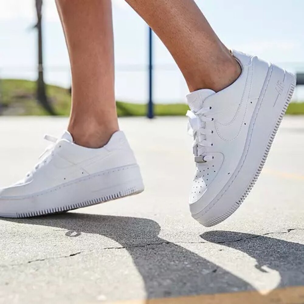 Nike Air Force 1 Sage Low 'Triple White' Athletic Shoe/Sneaker Women size 8.5